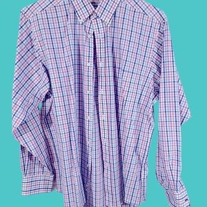 Izod no-iron button up sport shirt. Size large